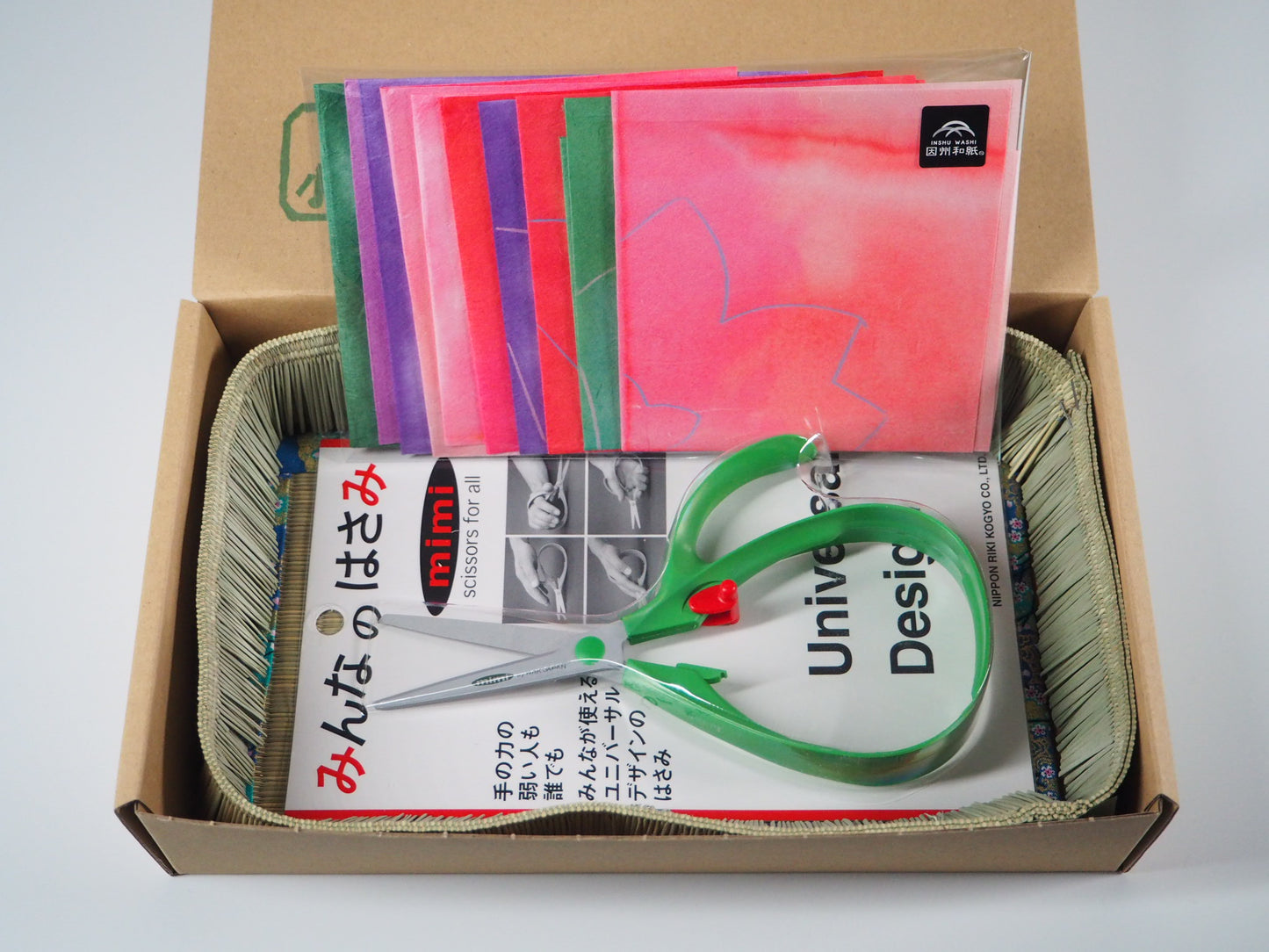 作为赠送佳礼的福祉用品 “享受切割”