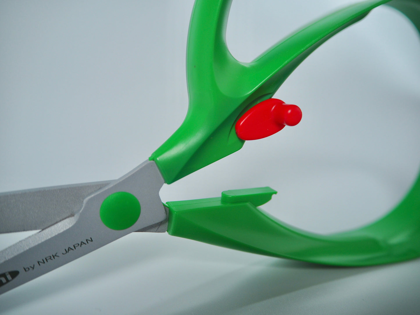 Universal design scissors "mimi"